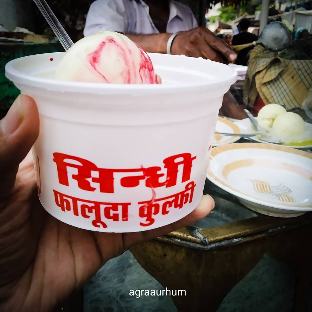 AgraAurhum's tweet photo. Sindhi bajar mai akar kabhi , sindhi faluda kahaya hai ? 
____________
#Faluda #apnaagra #agrafoodsters #foodieagraaaaa #sindhimarket #agra #trocalsofficial #agrafaluda #bajar #icecream #khulfi #happieningagra #bpsdhakar #agrashar #agratest https://t.co/xl1HFTmlBr
