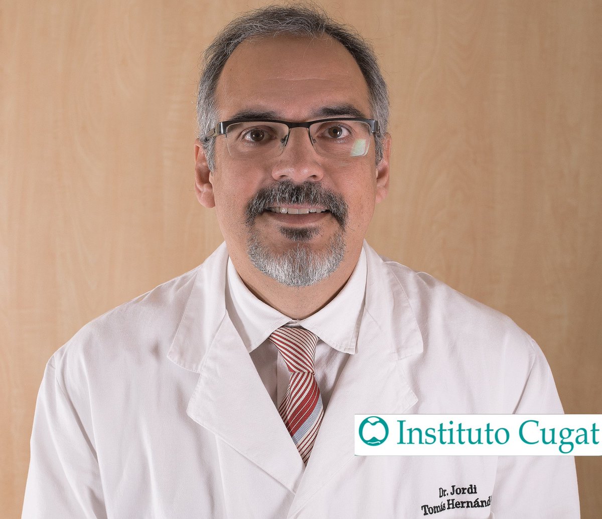 InstitutoCugat's tweet photo. Hoy os presentamos al Dr. Jordi Tomás del #InstitutoCugat está formado en el Hospital Vall d'Hebron de Barcelona y es especialista en #patologia #traumatica y #protesica de la #extremidad #inferior
#barcelona #Traumatologia #traumatology https://t.co/Oh3eTDnf5i