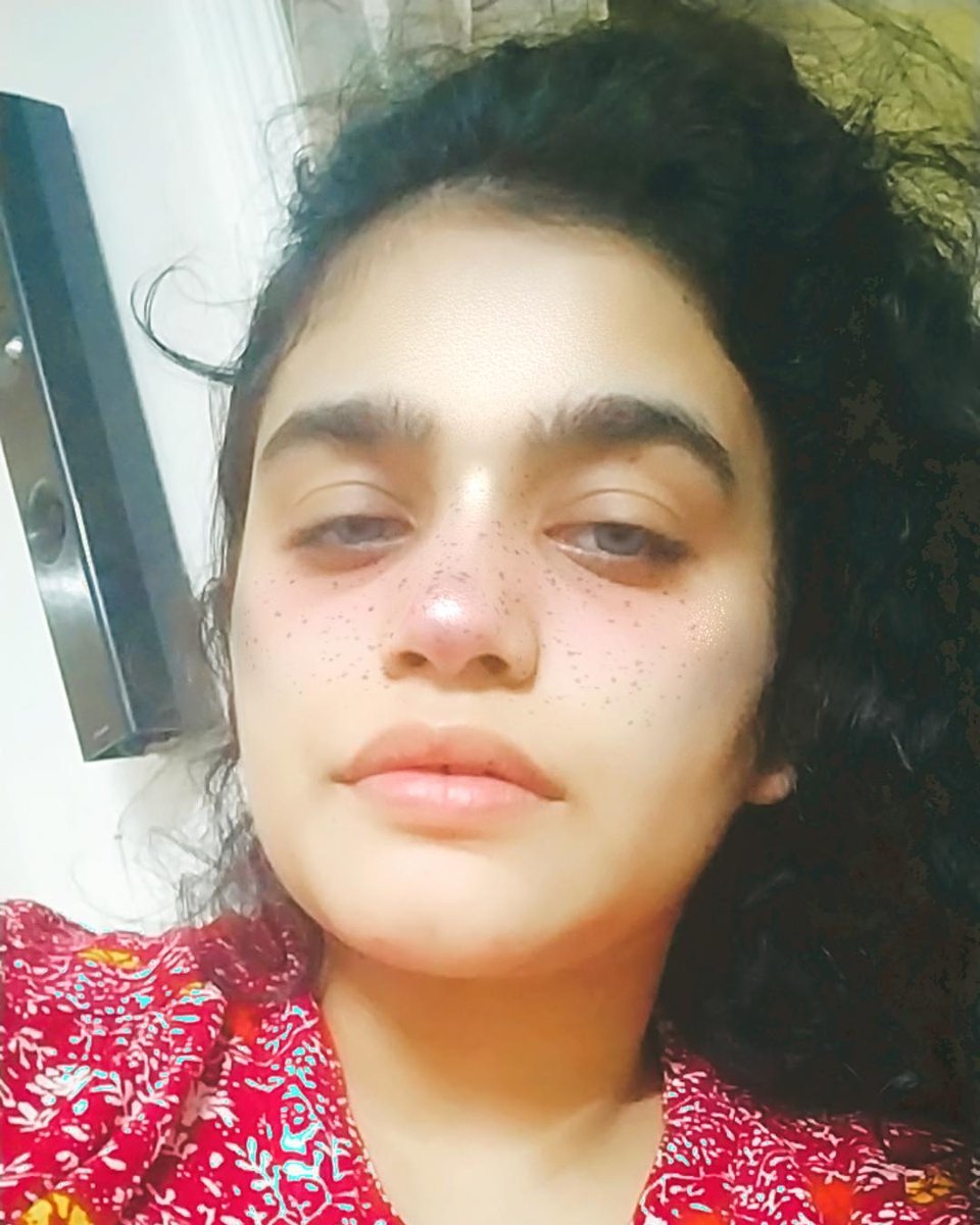sukritibhardwa5's tweet photo. I posted this on my #Instagram and then deleted it.
People didn't get that this is supposed to be funny.
I'm not turning into a plastic doll.
Please chill.
#senseofhumor #ripsenseofhumor #humor #nohumor #plasticdoll #imoutofhashtags https://t.co/F35MJTtSRS