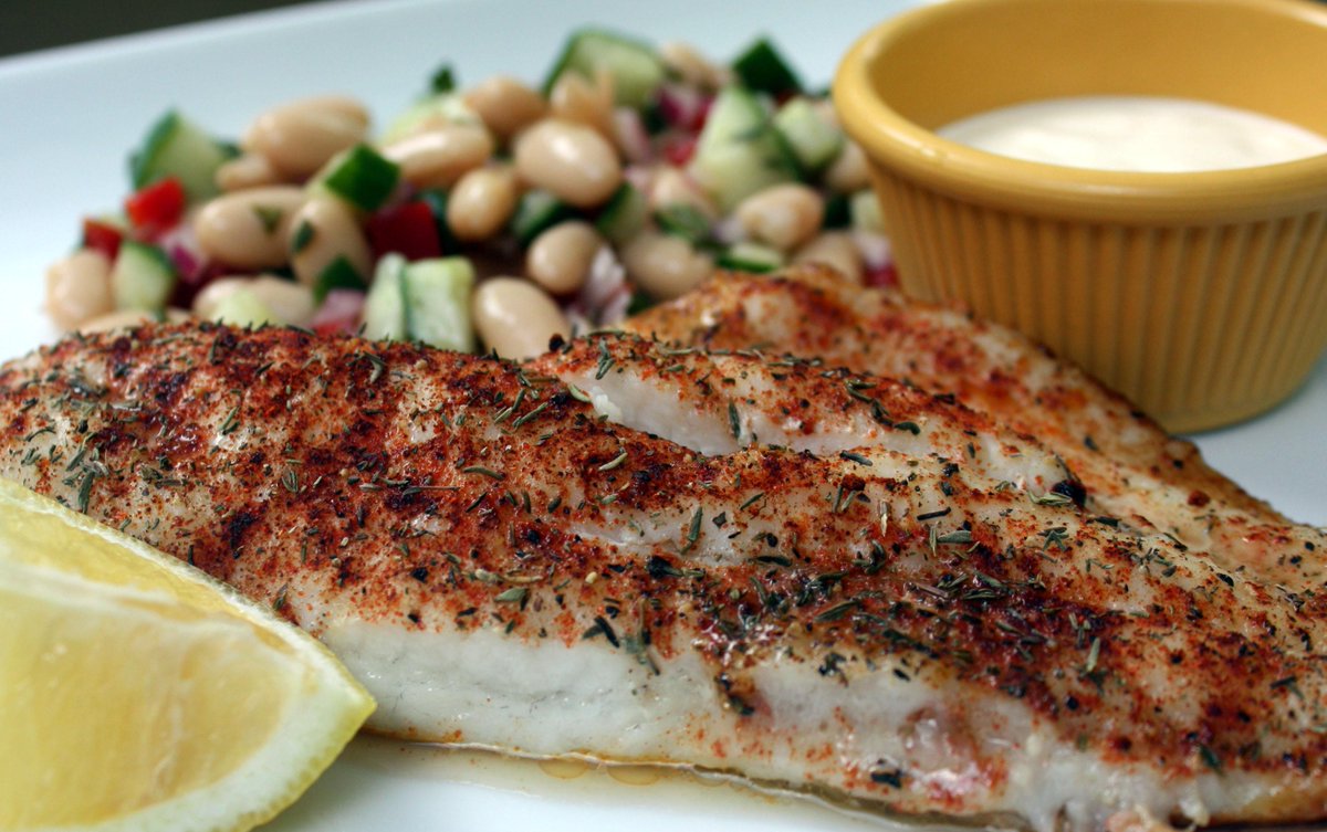 gadsdentimes's tweet image. FLEUR DE LOLLY ON FOOD: Fried doesn’t have to be default for catfish bit.ly/33uRO31