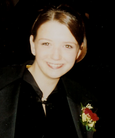 RachelsChalleng's tweet photo. Today would have been Rachel's 39th birthday.  While her life was cut short, she left an incredible legacy.  For Rachel's birthday we challenge you to reach out and show a little kindness.  And if Rachel's legacy has changed yours for the better, tell us about it! #rachelscott https://t.co/Lc13y6ifkF
