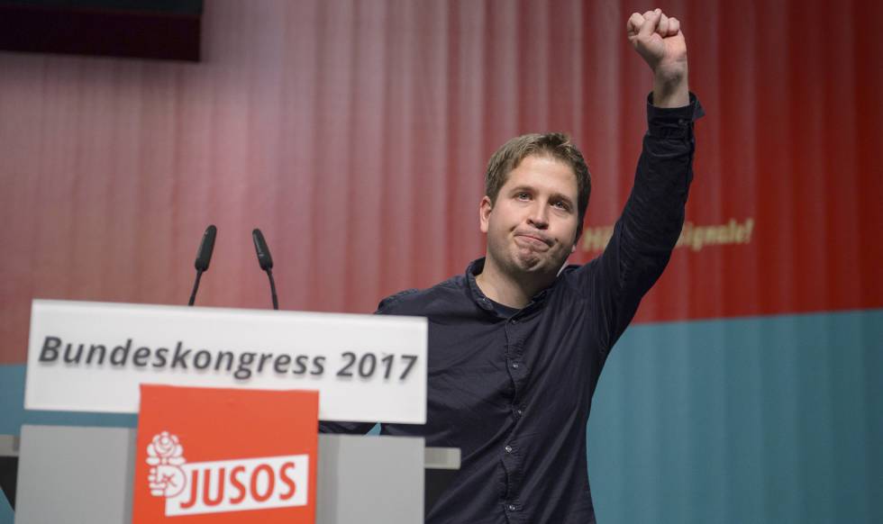 politischerBeo1's tweet photo. @_maulende_Myrte Jetzt mal STOP! Ihr habt den neuen Superstar der #SPD vergessen: den #Kevinator https://t.co/oCZaHZgWQa