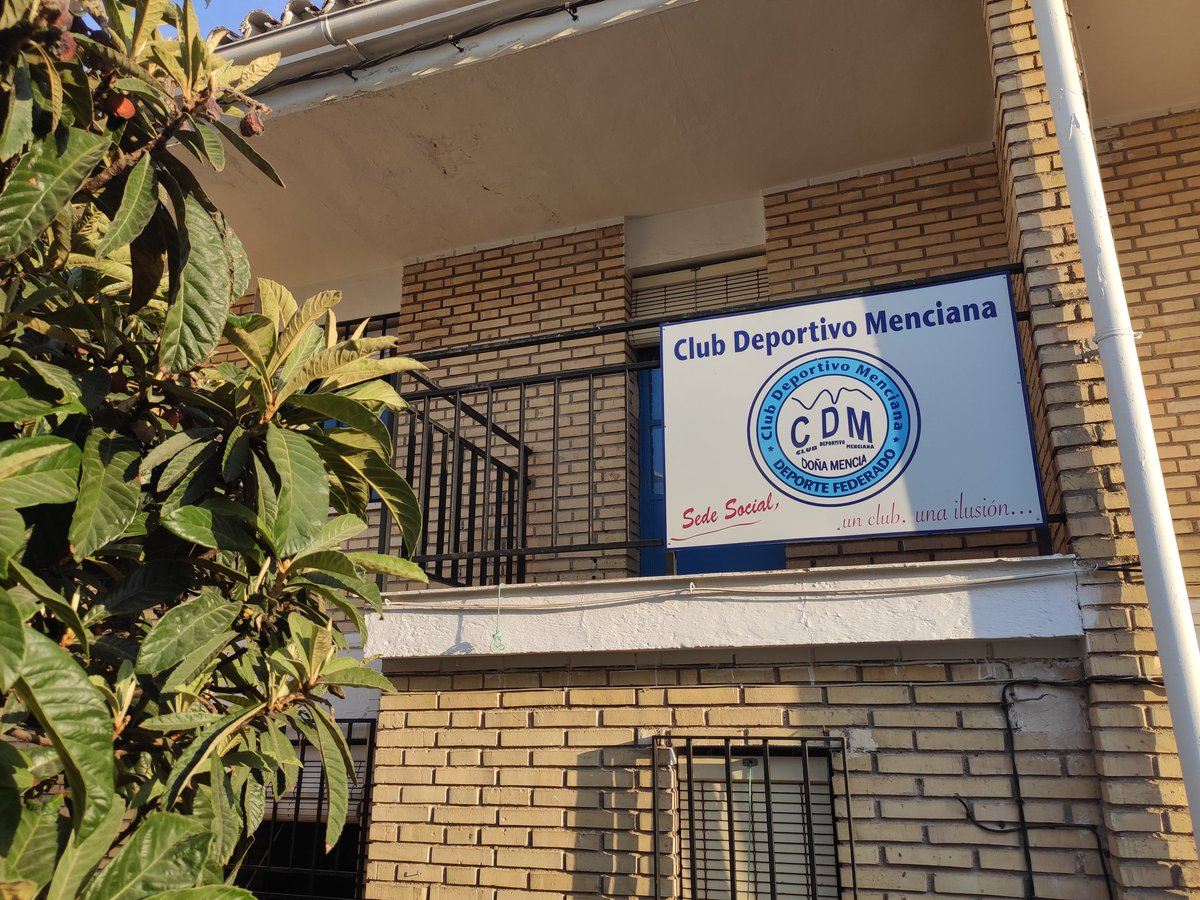ApagayVamonosFS's tweet photo. 🏡 La #Sede del club estará abierta esta tarde de 20h a 21:30h. (c/Junco).

➡️ #Inscripciones temporada 20/21.
➡️ Entregar las #equipaciones del pasado curso.
➡️ Venta de #Papeletas para el sorteo de la ropa del #Barça , #UMAAntequera y #Córdoba https://t.co/62TA7laq4h