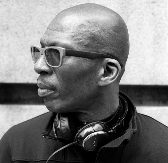 14) "It was important not to have a baseline but in its place we used the 808...With the decay on it. And did it with clever pitch changes in it."- Hank Shocklee on making 'It Takes A Nation...'Article by  @JohnTatlock via  @theQuietus  https://thequietus.com/articles/17101-hank-shocklee-interview