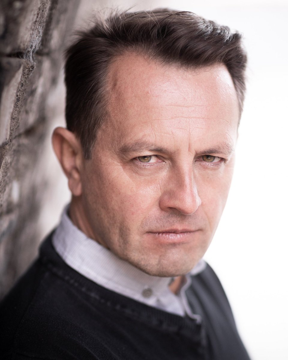 mrandrewmaguire's tweet photo. Loved working with actor Chris Hampson yesterday, outdoor headshots in Worcester city centre 📸

If you're an actor from the Midlands and beyond, get in touch! 

£100 summer offer! 🎭

amaguirephoto@gmail.com 

#WorcestershireHour #Worcester #eosr #headshots #theatre h https://t.co/sazEfWinWY