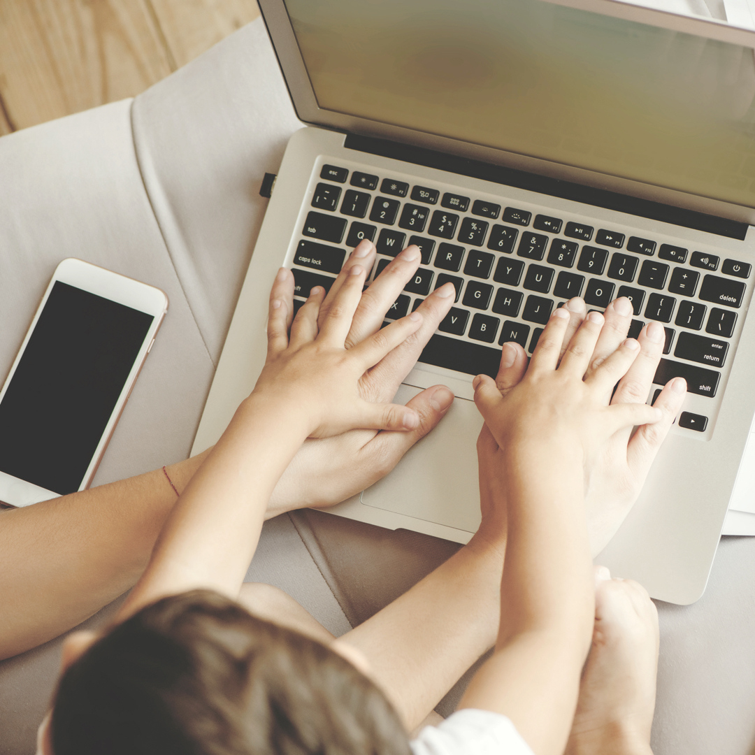 goodlimeco's tweet photo. Today is my kid's first day of kindergarten and it's online. 💻 😬  Is your child starting school online too? How are you guys handling it with work and all?
#fristdayofkindergarten #newnormal #startingschoolduringcovid #inthistogether #thankyouteachers #mompreneurlife https://t.co/LE2WV3HJhR