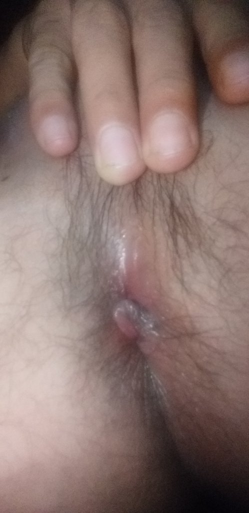 Gimana rasanya di Tembak ?
Sakit Gak, cos belum pernah.
Maunya yg pertama nembak om om yang berkumis n ganteng biar gak nyesel n jadi kenangan terindah..
#ngeri_juga_ngebayangin