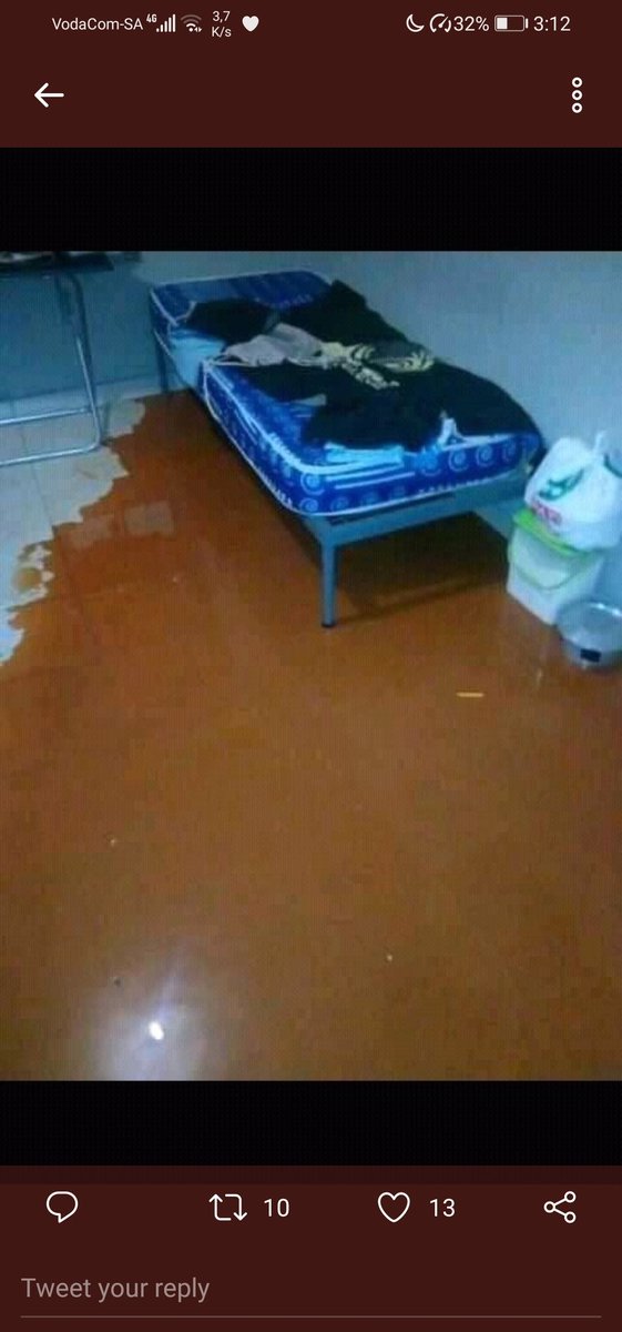 LeoMVO's tweet photo. #univenmustfall
Even Pigs can't sleep there
Univen Management disrespect us
@Univenofficial
@eNCA
@SABCNews
@thobelafm
@myNSFAS
@cnnbrk https://t.co/WyVwQNec8h