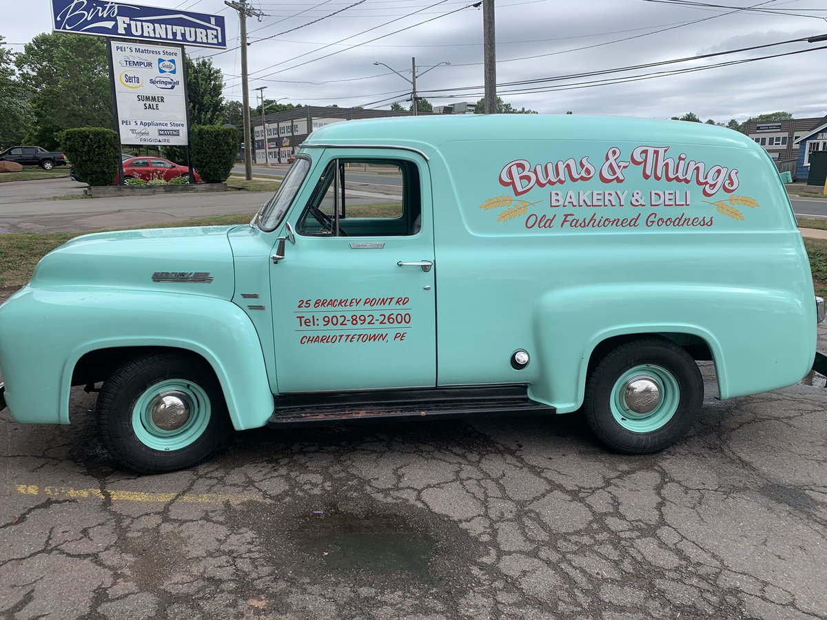 TheHOT1055's tweet photo. Itβs @ChtownChamber day!! Alex and I visited Bill at Buns and Things this morning. Have you seen this car before? What a classic!! And the sign behind me says it all, donβt forget your muffins π§ #LoveLocalPEI #ShopLocal #SupportPEI https://t.co/EagiNpqpkQ