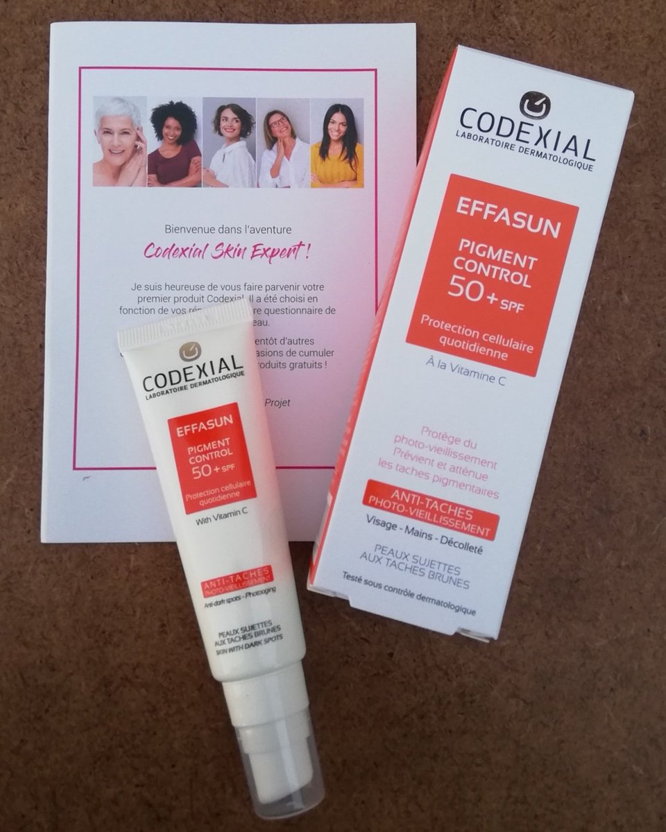 Lizanini1's tweet photo. Merci CODEXIAL pour votre cadeau de bienvenue 😃
Une crème de jour anti-tâches :
EFFASUN PIGMENT CONTROL SPF 50+, Pour une protection cellulaire quotidienne.
Je vous en dis plus dans les prochains jours 😉
#codexial #laboratoirecodexial #skinexpert #effasun #spf50 #cremedejour https://t.co/Iu2mcFjMb5