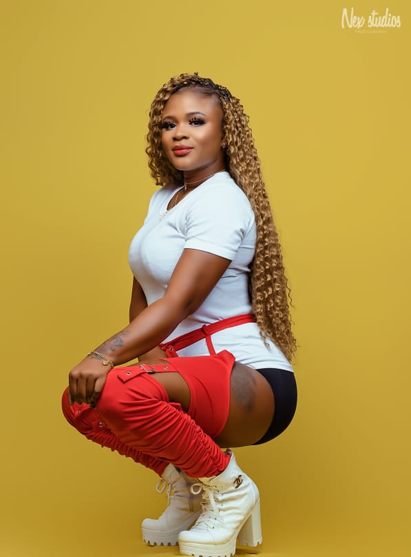 vaqyo's tweet photo. watchout for my brand new single #TITI_DEM will be dropping soon. https://t.co/WvAhNBT8dN