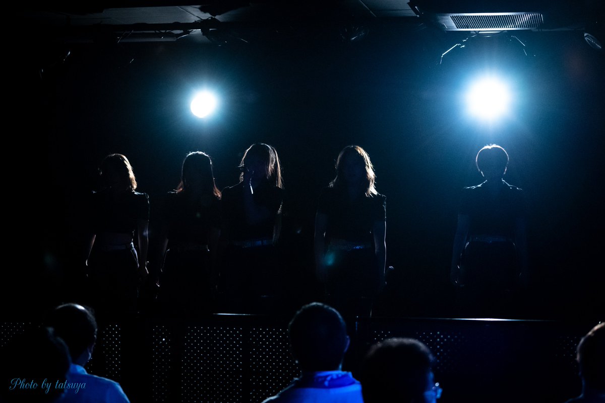 tatsuya_FOX92's tweet photo. 2020.08.04 西永福JAM
Liiiiiberty 5ヶ月ぶりのcomeback。ソーシャルディスタンス中、沸かせたセトリは
#GETOVER
#Liiiiberty
#JustOneStep
#Traveller (新曲)
上記配信中→ https://t.co/zjesemAxBD https://t.co/yElRvsBl6T