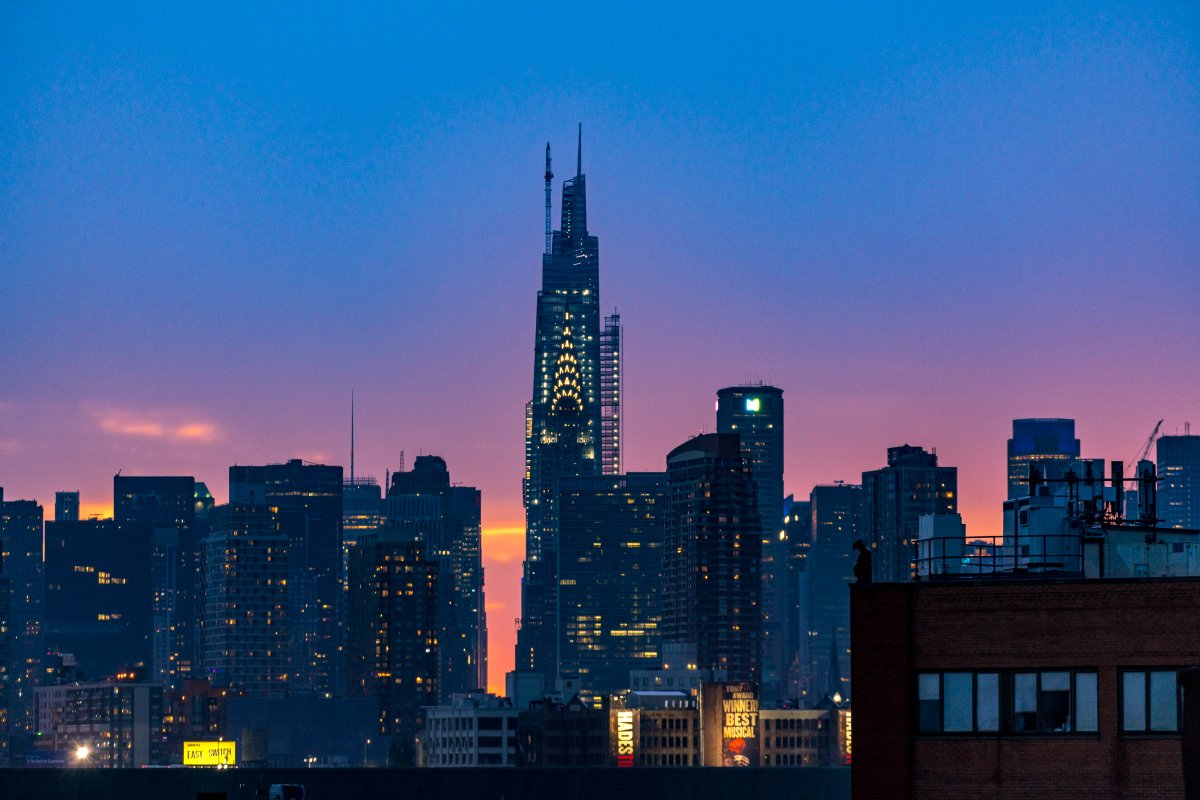 #OneVanderbilt at dusk. Nothing better. Photo by Max Touhey.