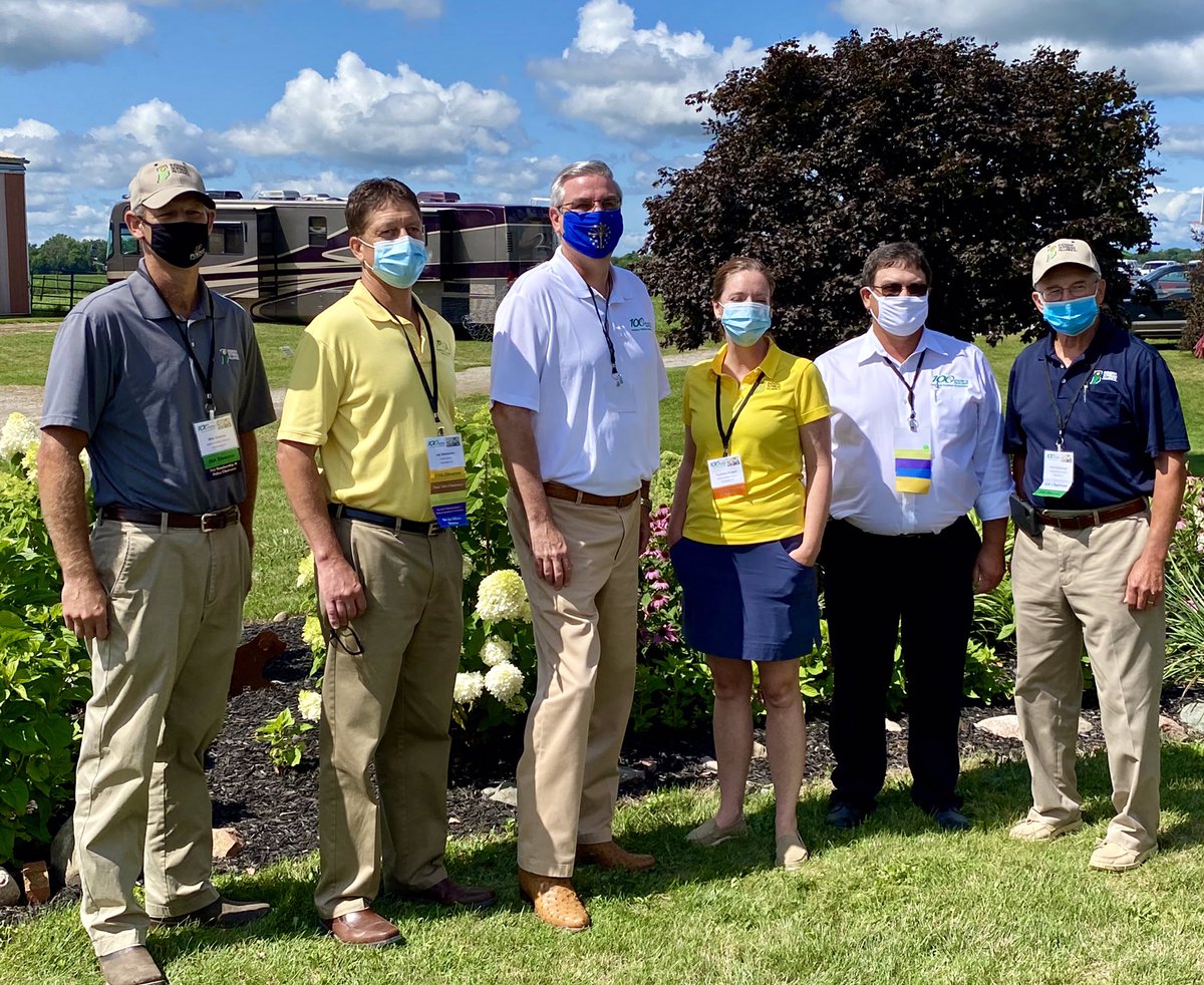 100 years ago @ASA_Soybeans sprang to life on Fouts Farm in Camden, Indiana. I was honored to join our ag community there to dedicate the historical marker & celebrate a century of harvests & innovation. I know they’ll continue building on that success & accelerating that growth.