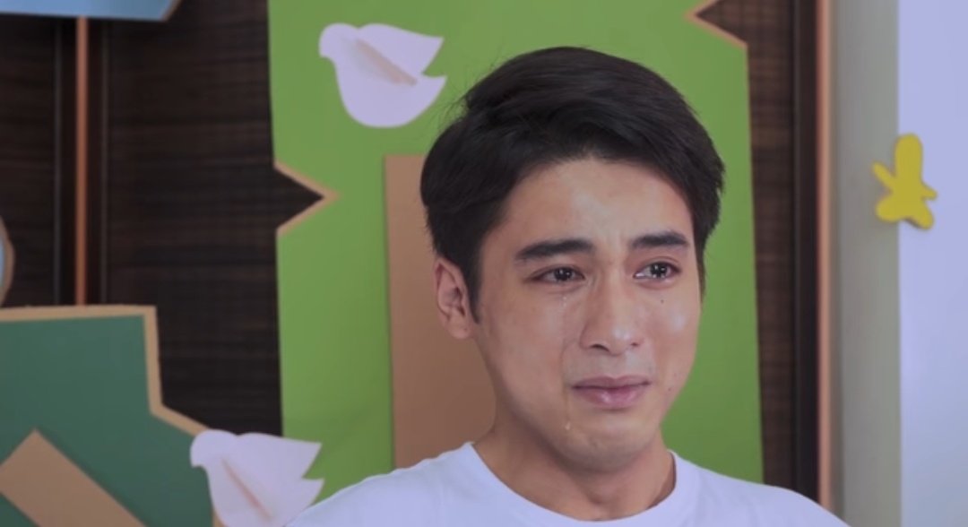 pinoy_ent's tweet image. Husay mo, Mico 😭 @imJCAlcantara 

#HelloStrangerEP7