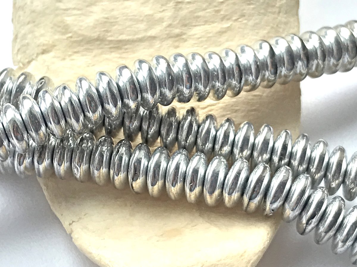 BeadService's tweet image. Silver 6x2mm Saucer Rondelle Czech Glass Spacer Jewellery Beads by BeadService etsy.me/3ibqvyS via @Etsy