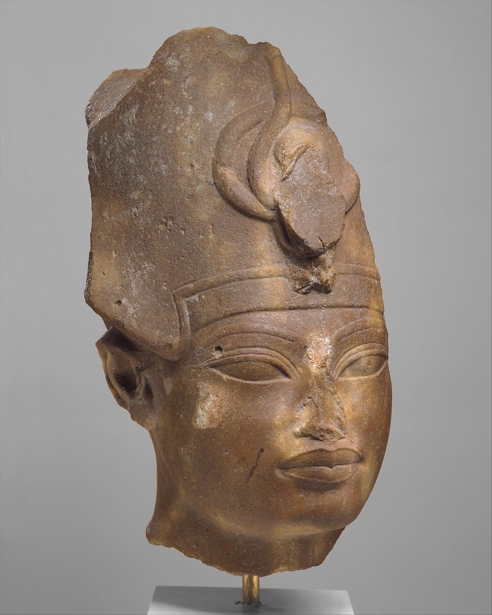 The Khepresh (the blue crown) made from cloth or leather stained blue and was covered with small yellow sun discs. It is known as war crown, because Ramesses II the Great was depicted wearing it in the reliefs of the Battle of Kadesh, but its use wasn’t limited to warfare.