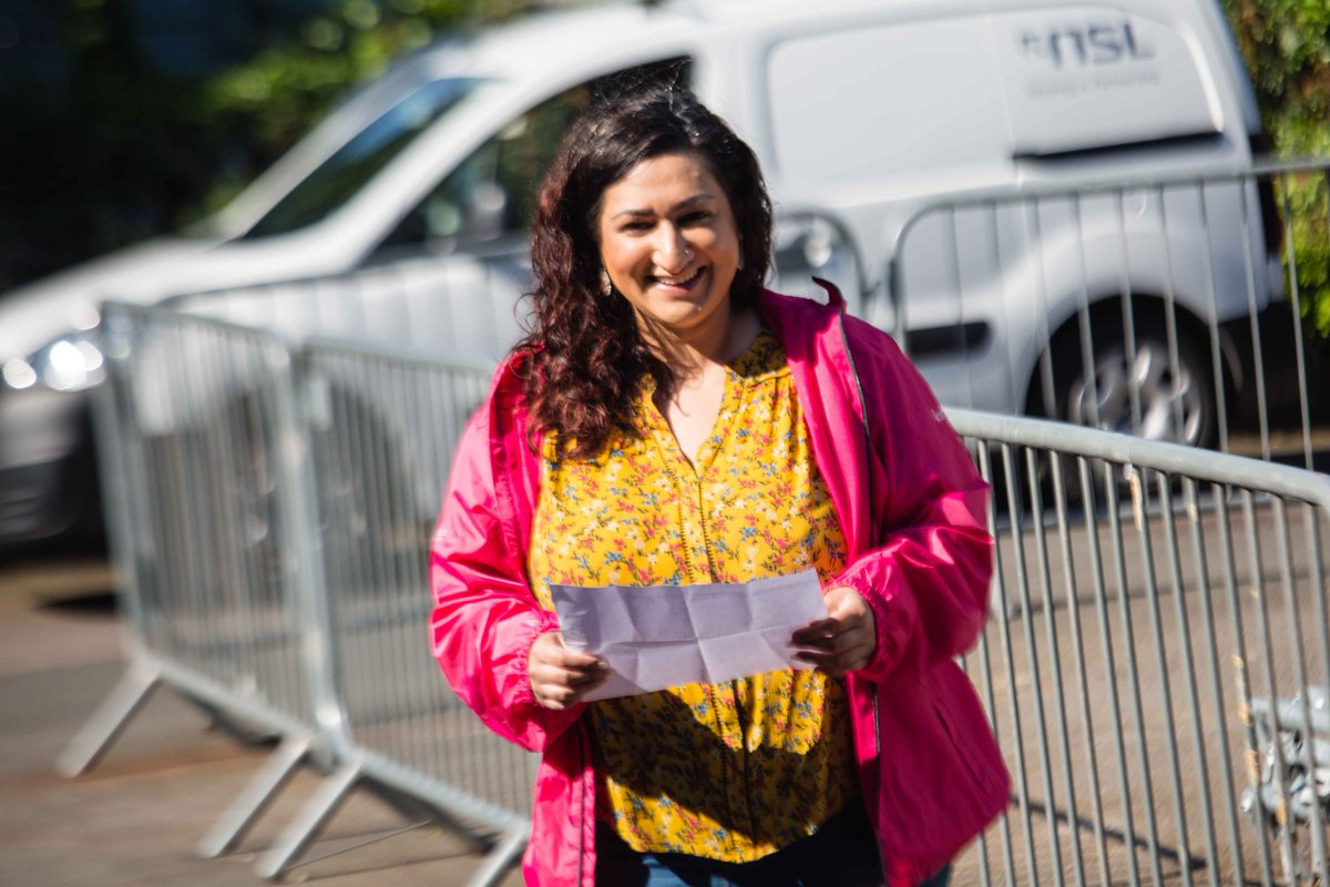 Charities and voluntary groups 👇

Join us on 13 August (11am-12.30pm) to talk to like minded groups about volunteering , practices, troubleshooting and courses for volunteers

For more info and to RSVP: ticketlab.co.uk/event/id/5231

#AllTogetherNowWF