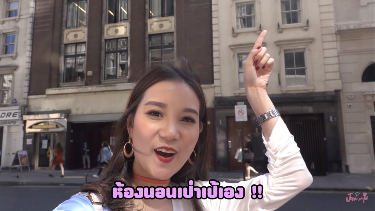 530418 tweet media