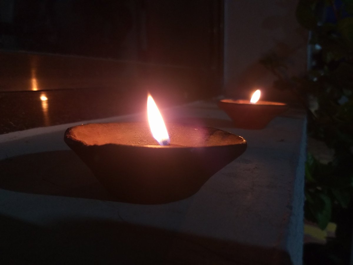Vish_Darji's tweet photo. TV2
આસોની દિવાળી તો આવતા આવશે, પણ અમારે તો આજે જ દિવાળી...
#5_अगस्त_भगवा_दिवस
#जयश्रीराम 
#જય_શ્રી_રામ https://t.co/jpQGQquL0R