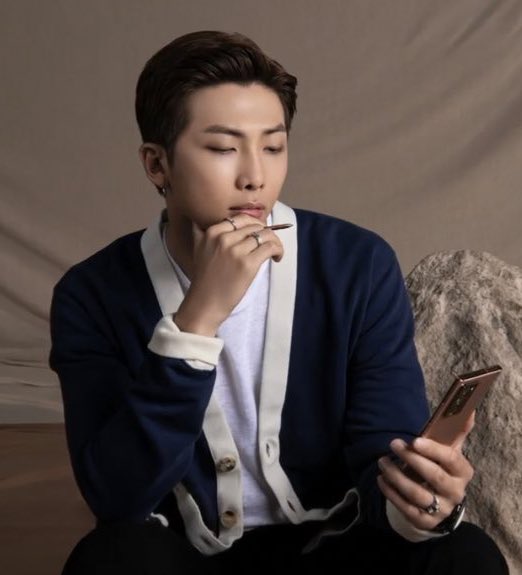 RMstyIes's tweet photo. https://t.co/lII4C9sNz5