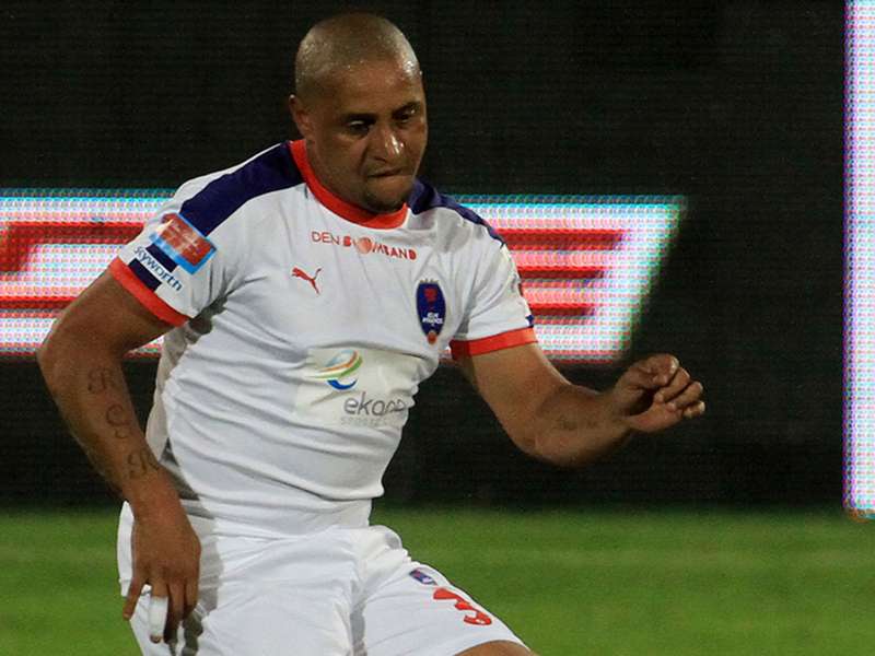 FLORENT MALOUDA, ROBERTO CARLOS, ALESSANDRO DEL PIEROClub: Delhi DynamosPeriod: 2015-2017, 2015, 2014The capital team getting the big stars? Say it ain't so! Well, Dynamos had three world cup finalists (two being winners as well) in their squad. Gotta say,pretty impressive