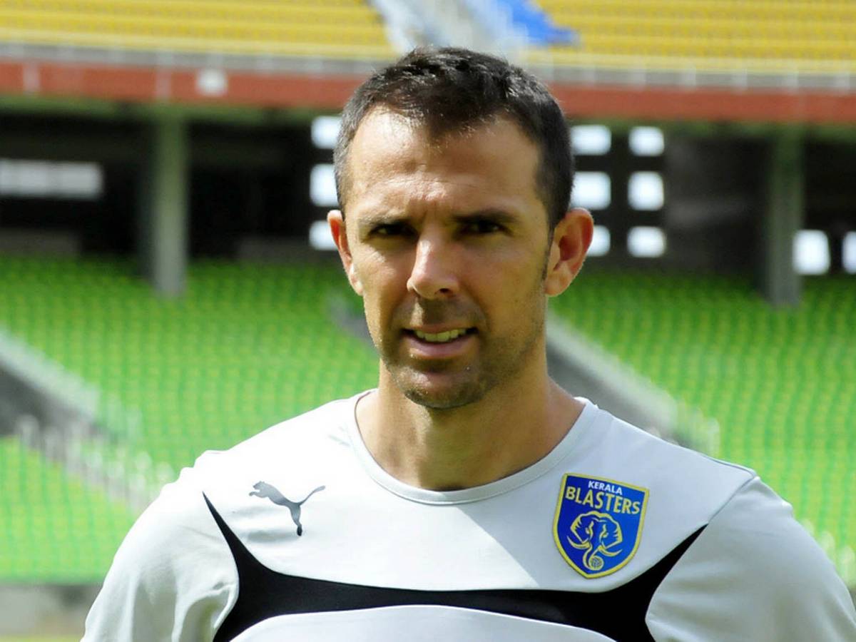 CARLOS MARCHENA, DAVID JAMES, AARON HUGHES, DIMITAR BERBTAOVClub: Kerala BlastersPeriod: 2015, 2014, 2016-2017, 2017-2018"The Master Blaster" found a few interesting names to put together. A lot of defence ... and an artist in Dimitar Berbatov. I kinda like that.