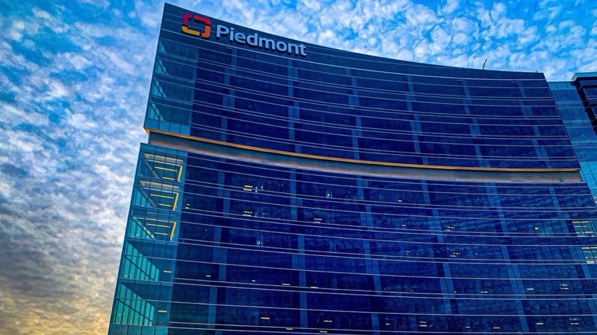 PiedmontHealth's tweet photo. Piedmont Atlanta Hospital turns 115 today. We've grown quite a bit since we opened as a 10-bed sanatorium in 1905! We are honored to deliver the highest quality, safest patient-centered care to those in our community and beyond. 

Happy Birthday, Piedmont Atlanta! #KeepCaringOn https://t.co/5UAgmRoRbT
