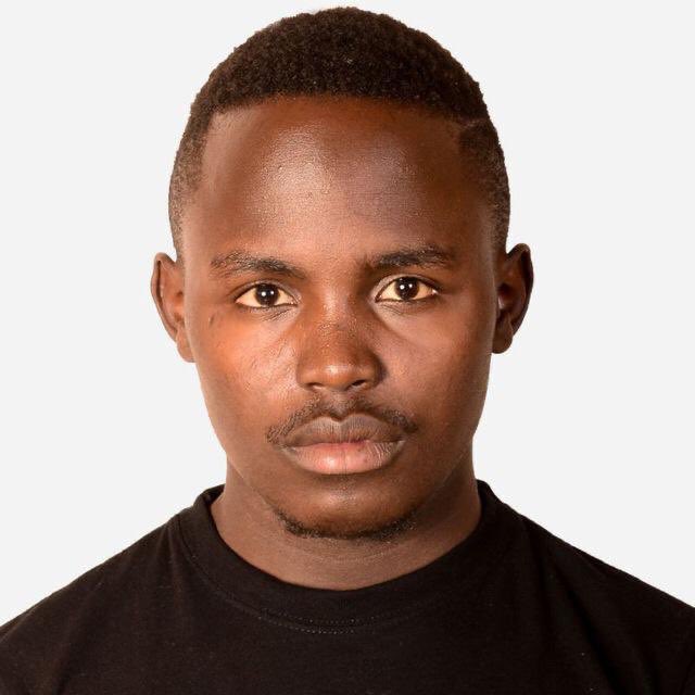 _trsf_'s tweet photo. My name is Brian Juma, I am turning 25 years old soon. I graduated from the University of Eldoret class of 2018 with a BSc. In Energy Engineering. I am an Energy Expert and a specialist in Renewable Energy.
 #SamanthaWaKenyatta
#Jalas https://t.co/DEhdjxuNce