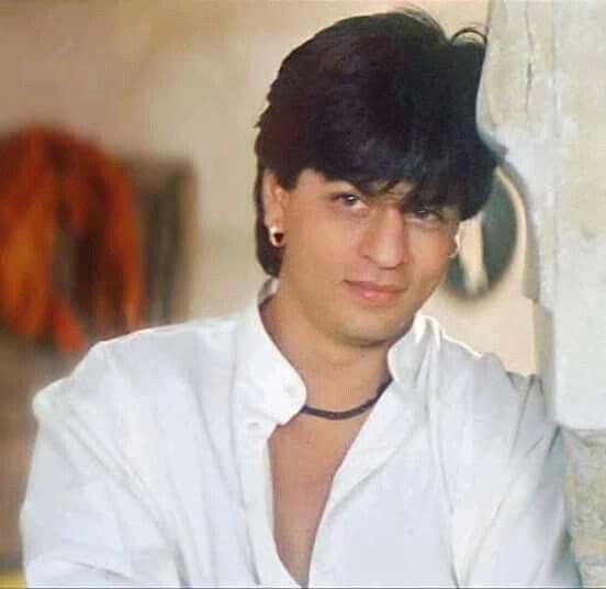 Shahrukh khan in 90s was something else; a thread of pure beauty