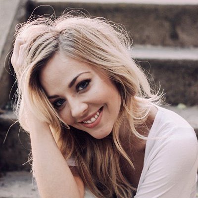 CapStanScott_'s tweet image. #WCW Where else am I going to get a view like this? I am one lucky man. Thanks for putting up with me. @OfAvengersLaw