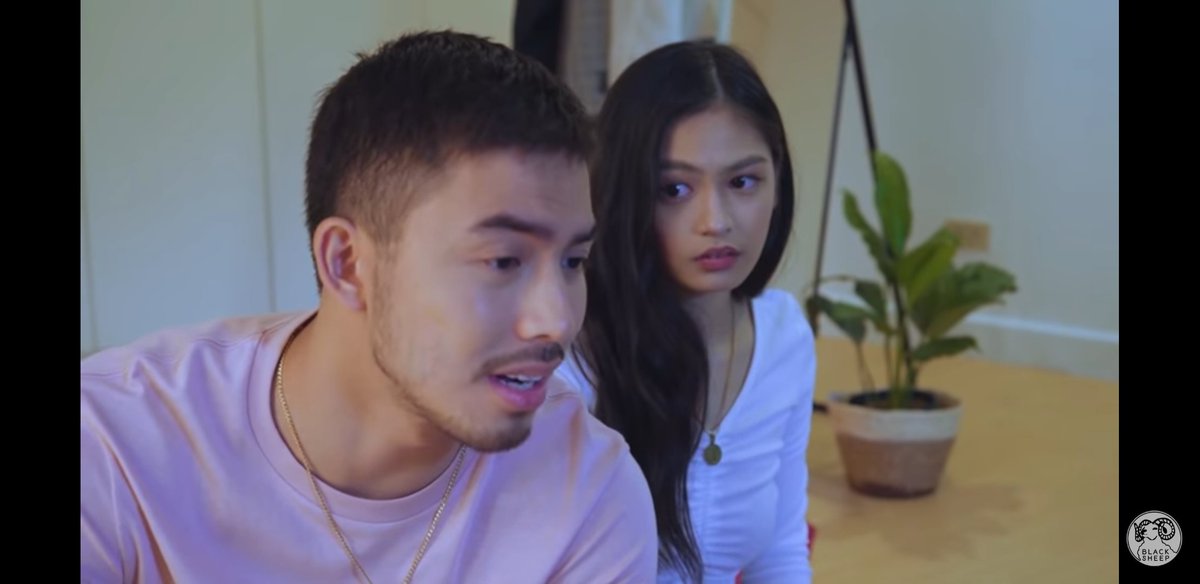 BlueMoonNyt's tweet image. I feel sorry for Crystal tho. Alam ko alam nya na e. Ate why would you stay kung alam mo na? #HelloStrangerEP7 #HelloStrangerTheSeries