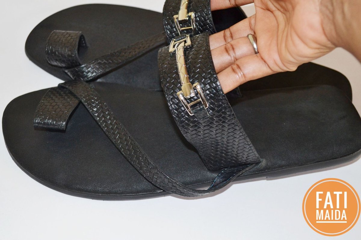fati_maida's tweet photo. NEW IN - The  woven print "Peter" slippers for Men

Woven print Leather slippers with statement silver buckle.
 (Soft sole): N8,000 Also available in brown. Available in all sizes.

TO ORDER: Dm, call or whatsapp 0816 818 0649

 #Fatimaidaslippers #mensfashion https://t.co/H7dhqlUnAO