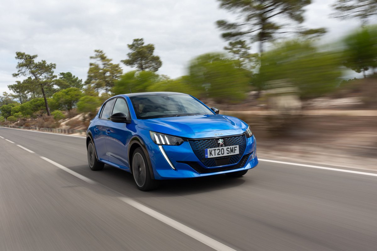 DavidPeel's tweet photo. Our all-new #PEUGEOTe208 has just been named @whatcar ‘Electric Small Car of the Year’, beating a host of rivals to the title. What Car? Editor, Steve Huntingford, said: “The e-208 is the best small electric car you can buy". Find out more➡️https://t.co/me0MtYMACy @PeugeotUK https://t.co/ajjXRDOzwi
