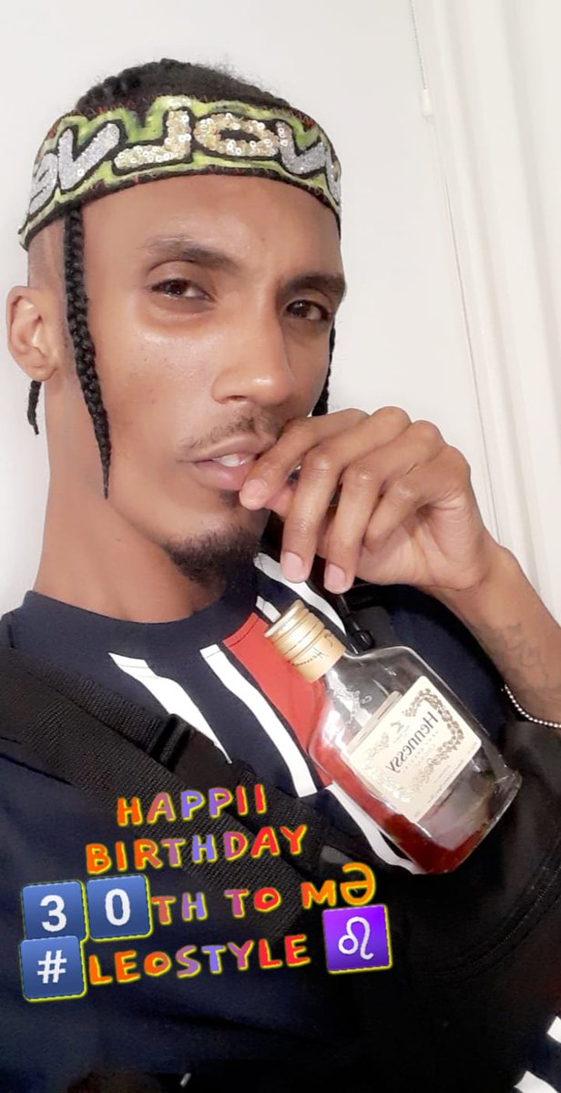 JayBoneZAlsina's tweet photo. #HBD2MƏ #ABSOLUTELY #ENVOLVED #LEOSTYLE ♌😜😍🧡💯 https://t.co/x7ZUvTW06h