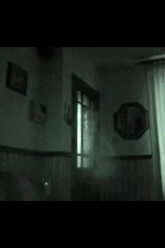 RodParanormal's tweet image. Hoy 21 Hs habrá Live en IG de Línea Paranormal. Hablaremos  de casos, limpiezas de lugares y Q&amp;amp;A.