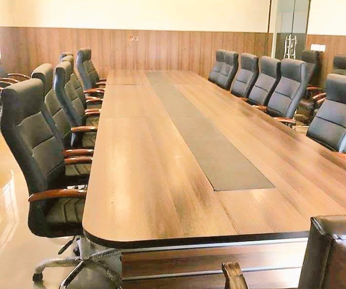 PTIPoliticsss's tweet photo. Khidmat Markaz Multan is ready for inaugration. It will be offering 78+ services to the people of Multan, under one roof. Will be functional from 14th August 2020 InshAllah.
#Multan #PTI https://t.co/dRrw5X9xBz
