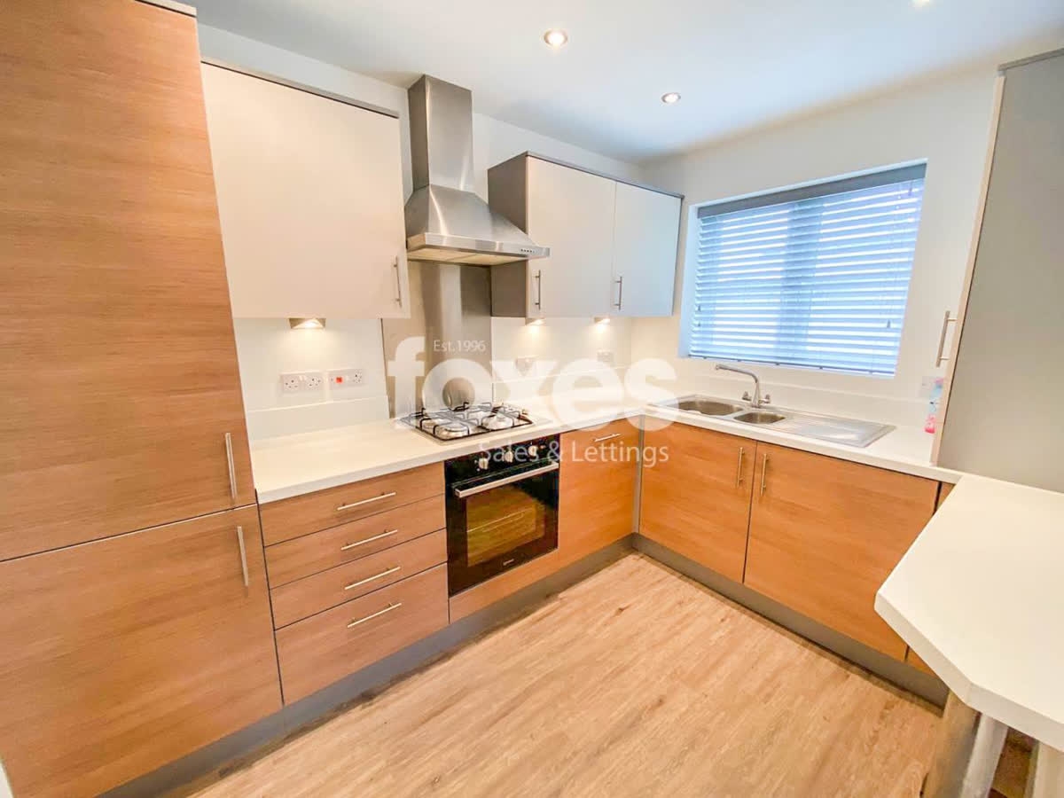Foxes Sales & Lettings tweet media