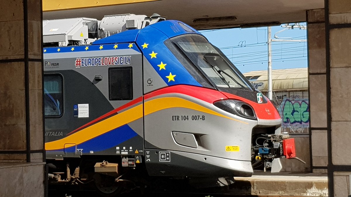 Catania - and my first night not on the move - and a room upgrade!