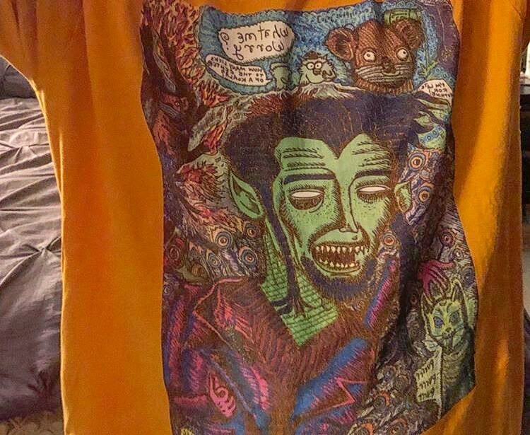 WiseFingerLab's tweet image. “COVI The Quarantine Vampire” Craves That Eucalyptus Juju Oh So Much! @spacepatroladventures Has Released Him From Pandemic Panic! You Can Too, By Visiting WISEFINGERLAB.threadless.com ! 
.
.
.
@inspiradoprojecto @curbsidejunkie @fotograffitti 
.
.
.
#tshirts #fashion #fashionde…