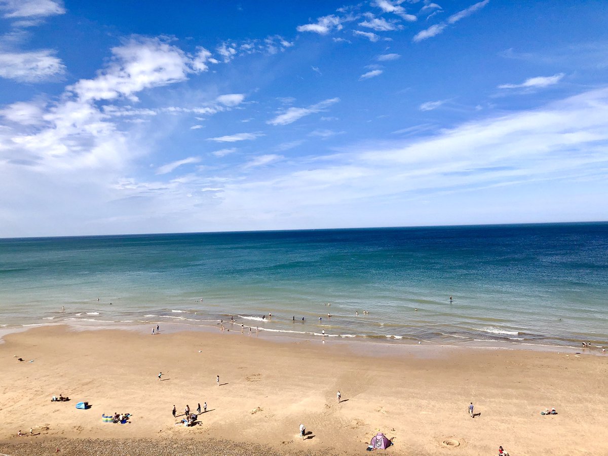 duncancbaker's tweet photo. The Summer Tour continues with #northnorfolk looking absolutely stunning. Today #suffield #roughton and #overstrand 🏖. Everyday meeting and helping constituents is fantastic but it’s the surprises I love like meeting a business started in a constituent’s garage during lockdown👍 https://t.co/eyG2qUonka