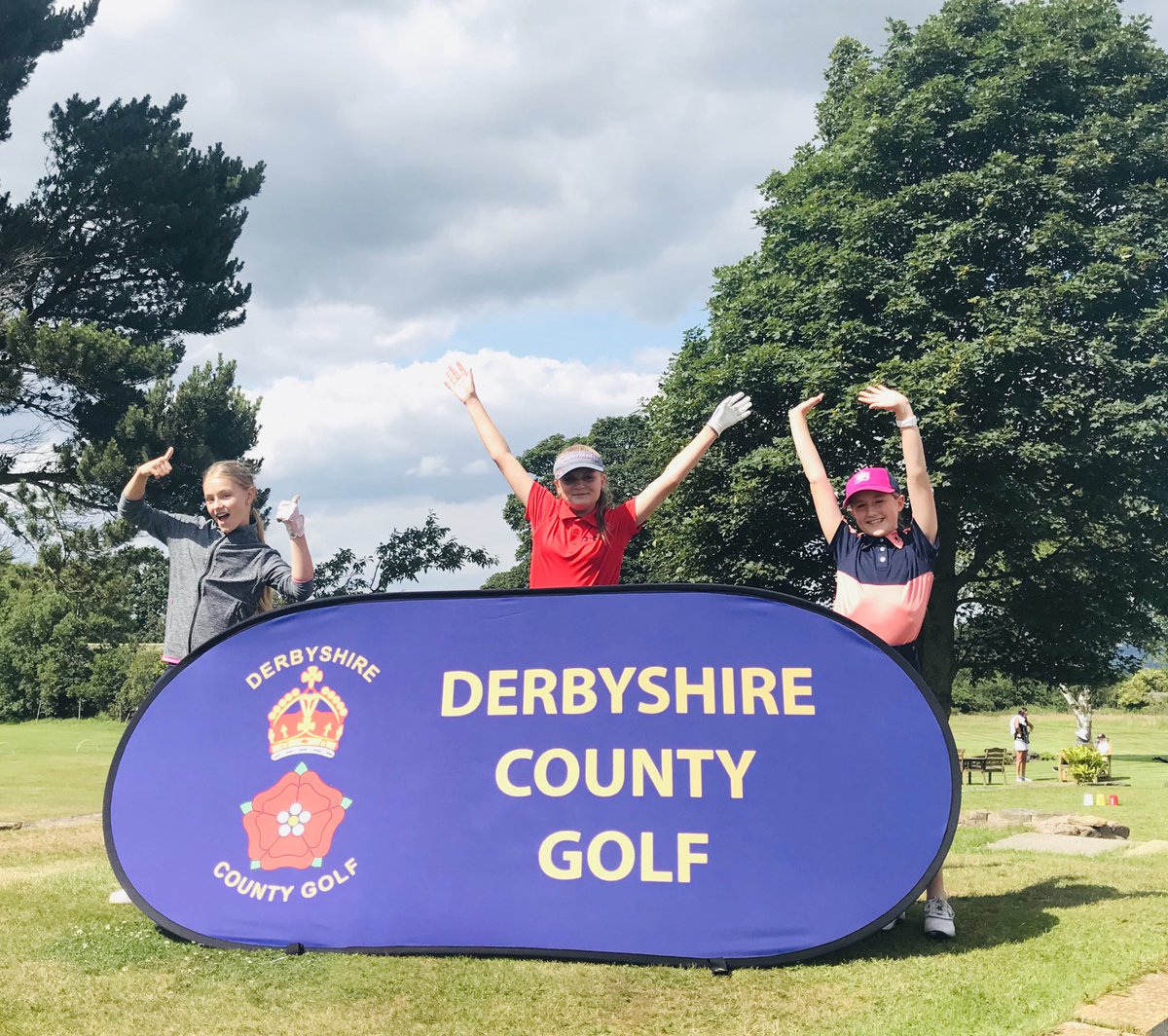 Lots of entries coming in for our 3 events this summer! Make sure you book before Sunday if you wish to play at Alfreton Golf Club on 16th August 🏌🏻‍♂️🏌🏼‍♀️😁
Click ‘Book Now’ at the top of the page 👍
#juniorgolf #golf #derbyshire #fun