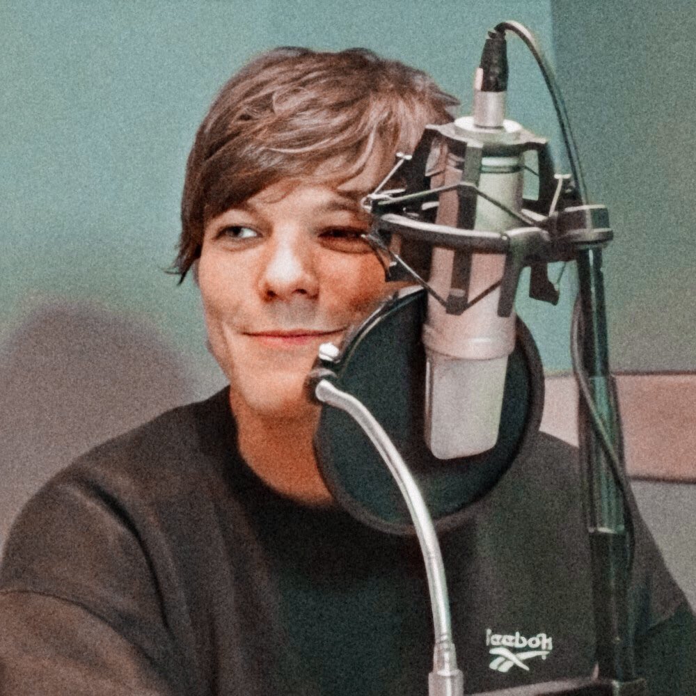 Louis Tomlinson haciendo cara de :> a very much needed thread.