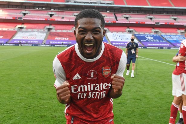 Thread on why Ainsley Maitland-Niles should be in the shout for the England Squad: