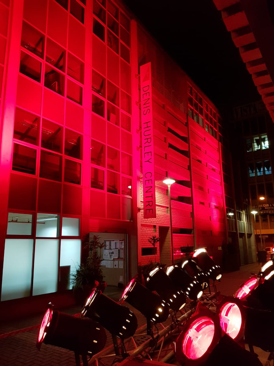 JayshreeJzee's tweet photo. #LightSAred 😷🔴🎶🇿🇦🚩💔❤️🎭
#DenisHurleyCentre #Durban https://t.co/ALl0v335pc