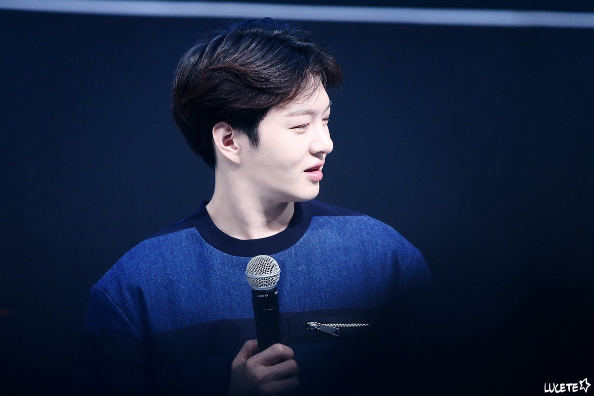 With_allday_CS's tweet photo. 🍑D-15

당신은 나의 문장이 되었다. 그래서 나는 우리의 시간을 후회하지 않는다.

<하현 - 궤적> https://t.co/w6TCWBdsVV