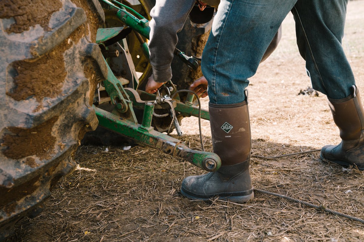 FarmersGuardian's tweet photo. WIN! The Original Muck Boot Company are giving away 11 pairs of boots (worth £100+) from their Iconic Chore collection and 1 pair of their brand-new Apex boots.

To enter the draw for your choice of boot, like and share this post with the hashtag #Farm24 and follow @MuckBootCo ! https://t.co/9ToGb5OX87