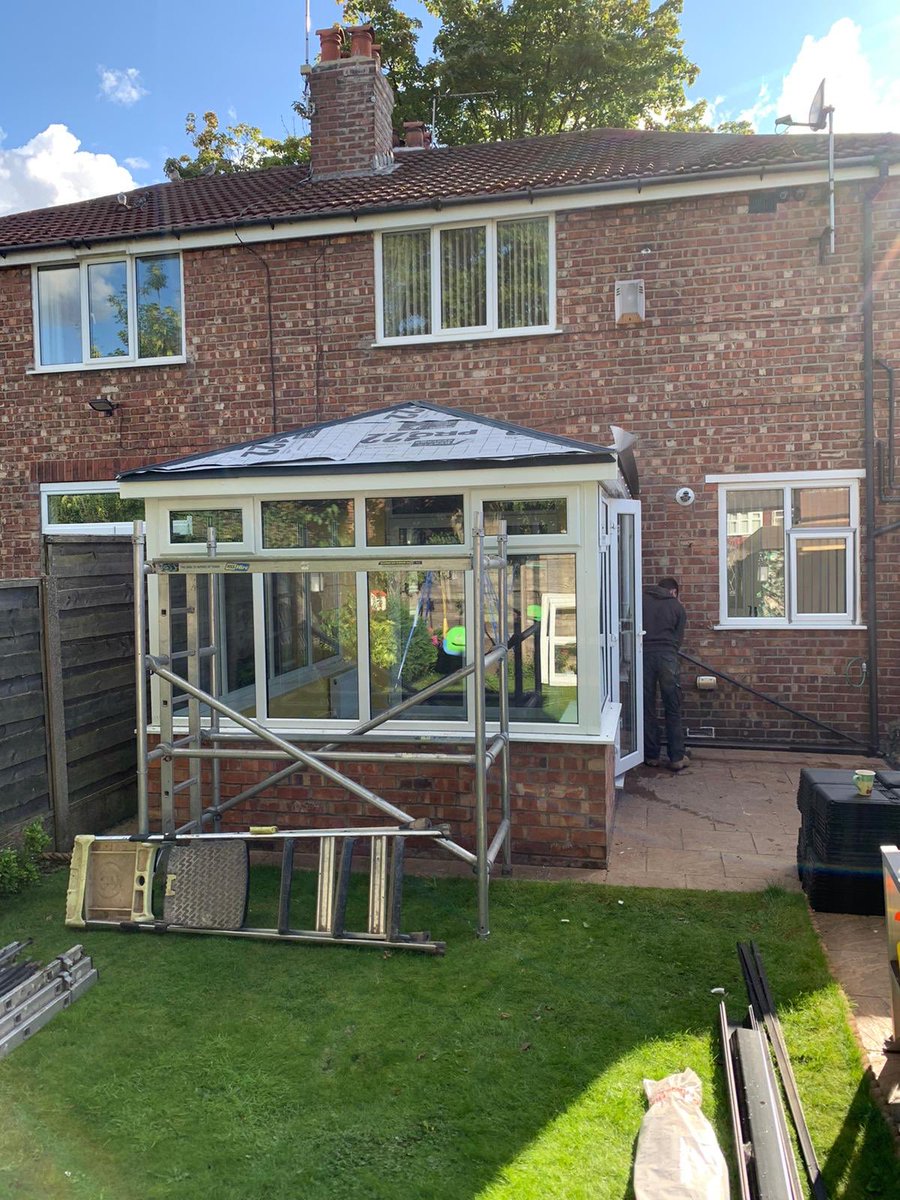 RealRoofConserv's tweet photo. @prefixsystems full roof upgrade in 2 days by Lewis and Dek superb https://t.co/bwXF2069m8
