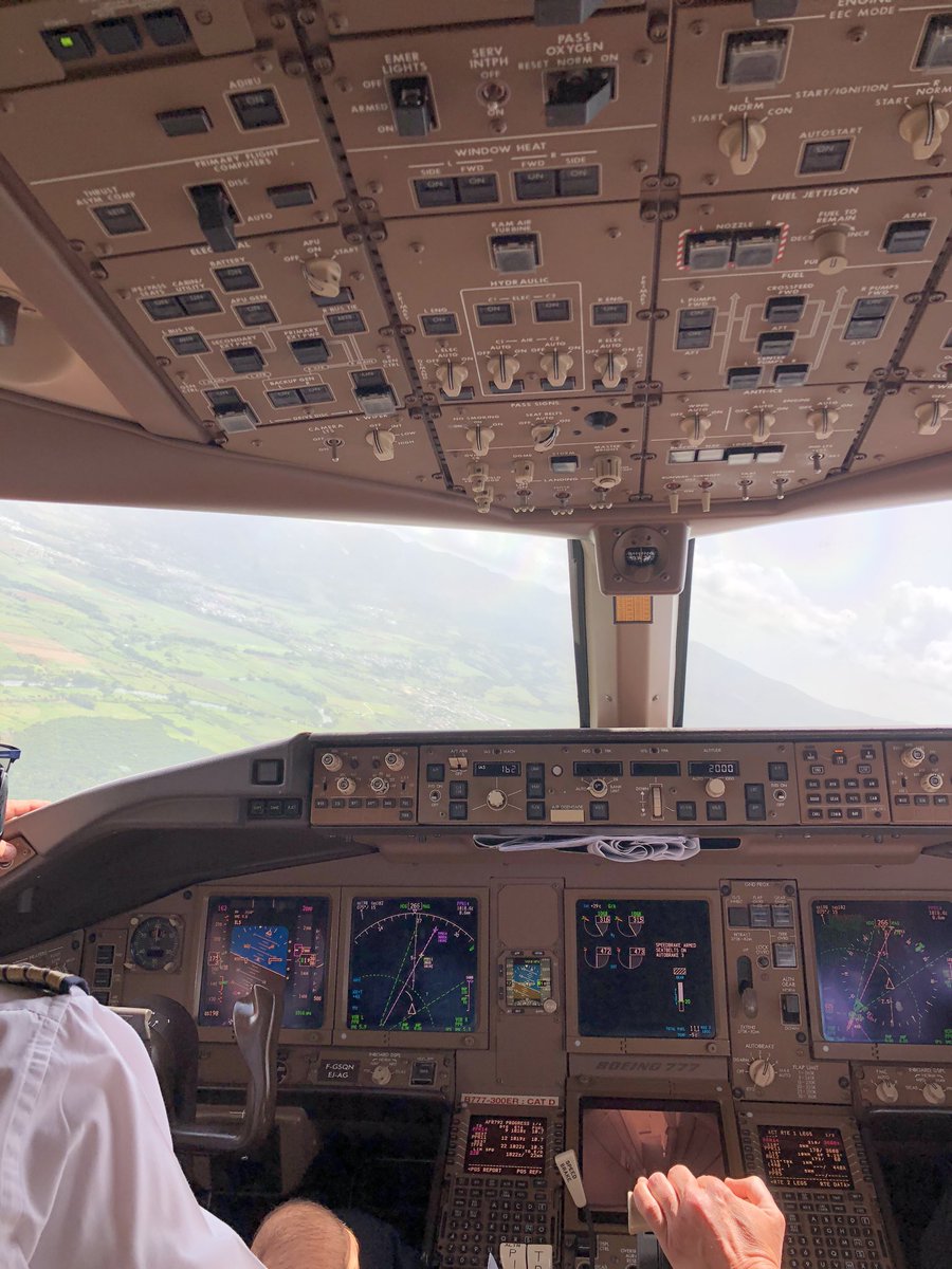 Valérien Hanrion tweet media