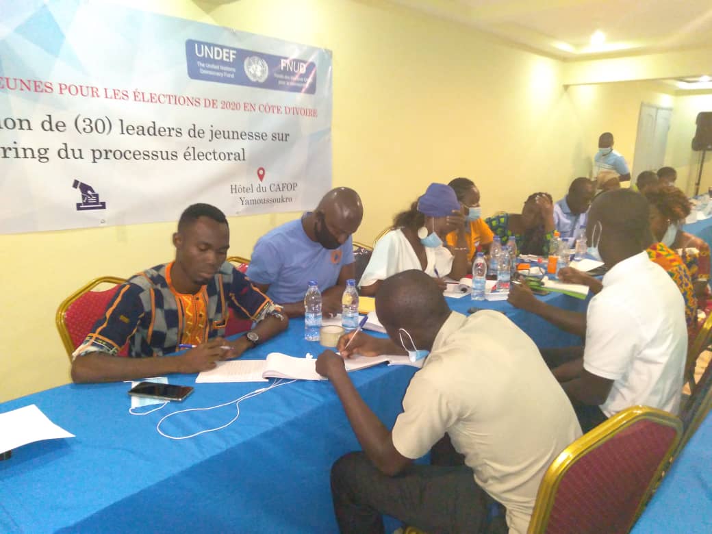 foscaoci's tweet image. #foscaoci 
#MonitorTraining 
#Election2020 

Module 2 

Séance de travail avec les différents groupes sur l'analyse de la situation sociopolitique ivoirienne